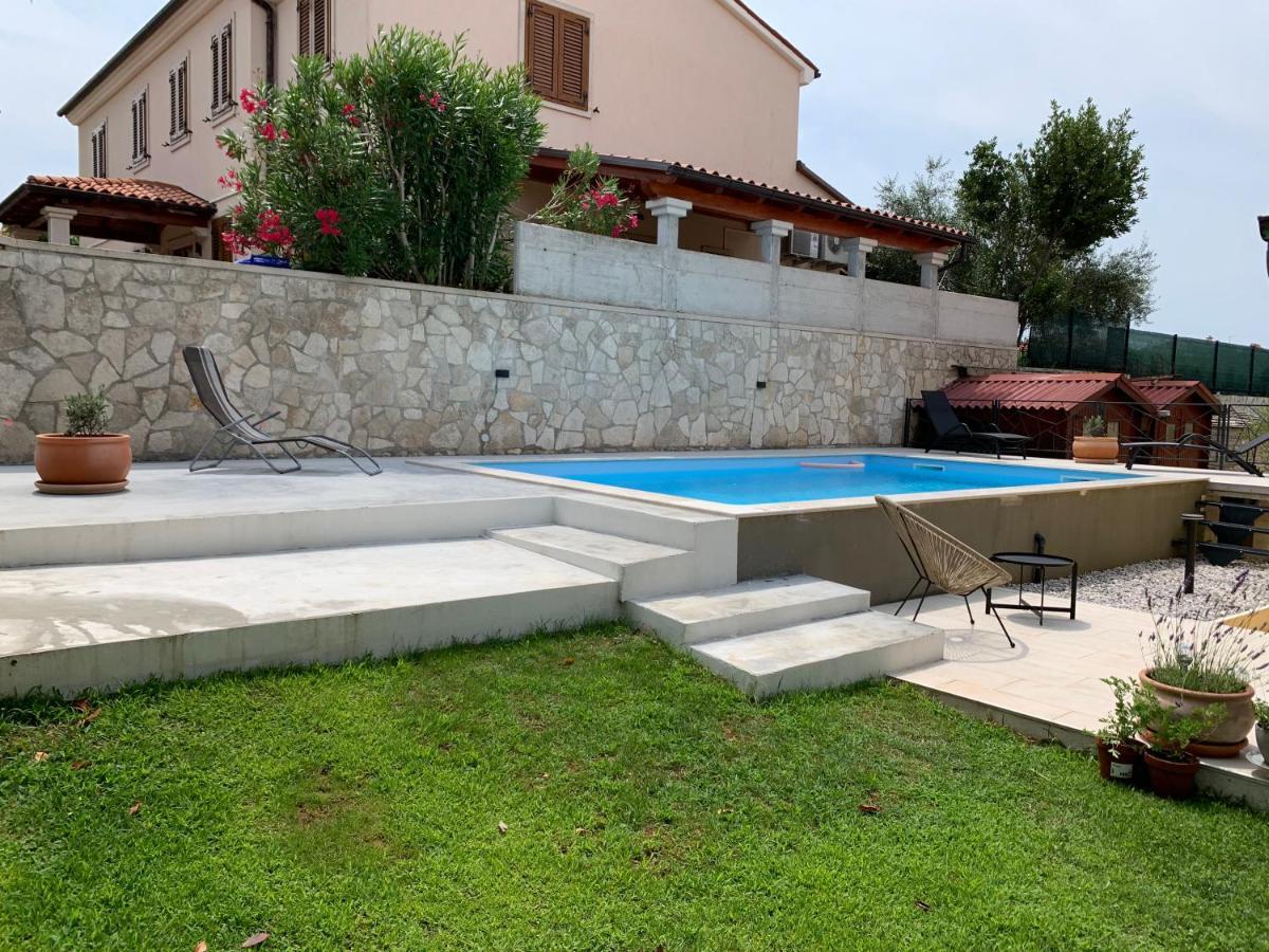 Kamenjak Volme, Cousy House With Pool Banjole Extérieur photo